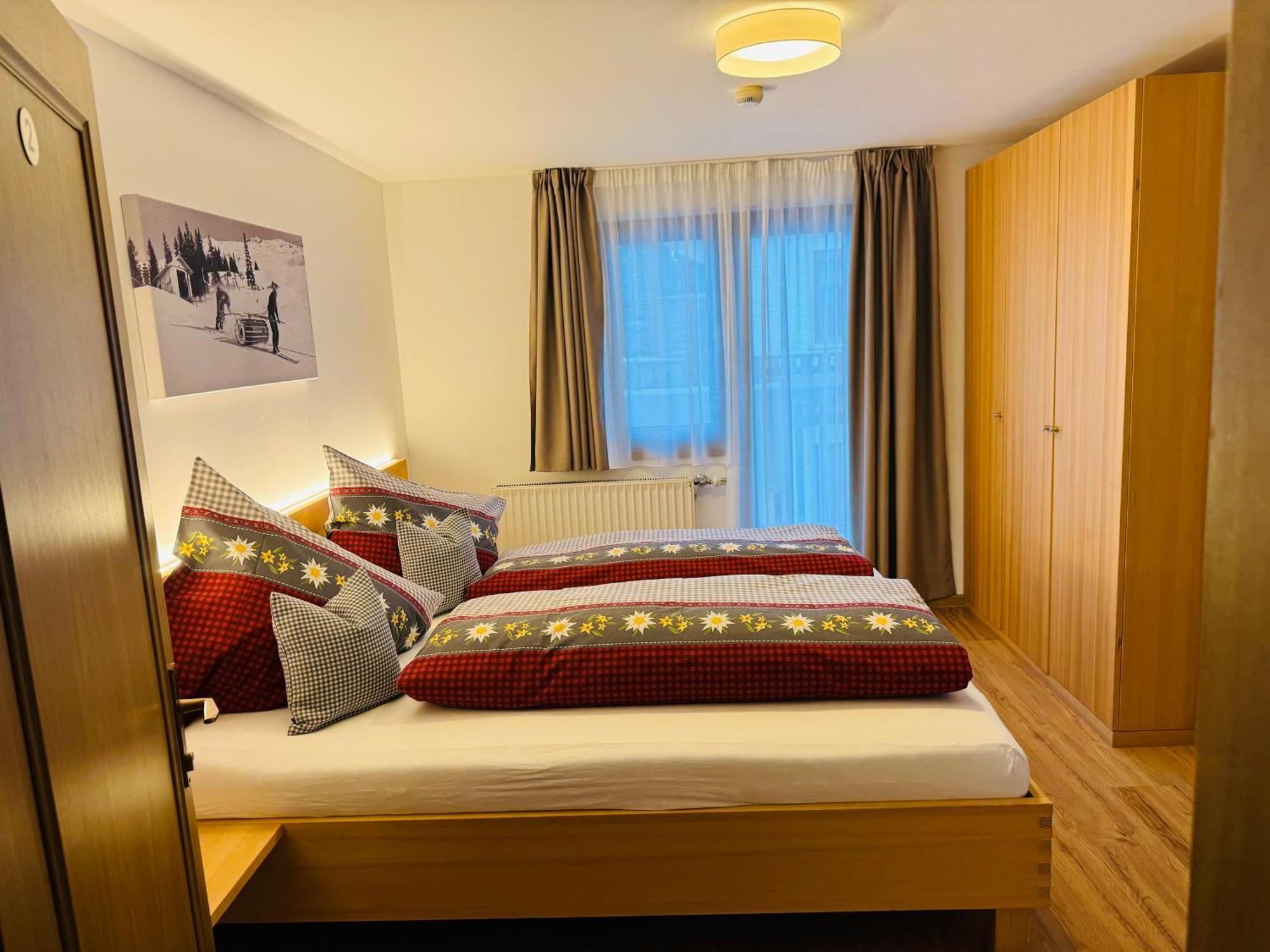 Hotel Garni Enzian Damuels Ngoại thất bức ảnh
