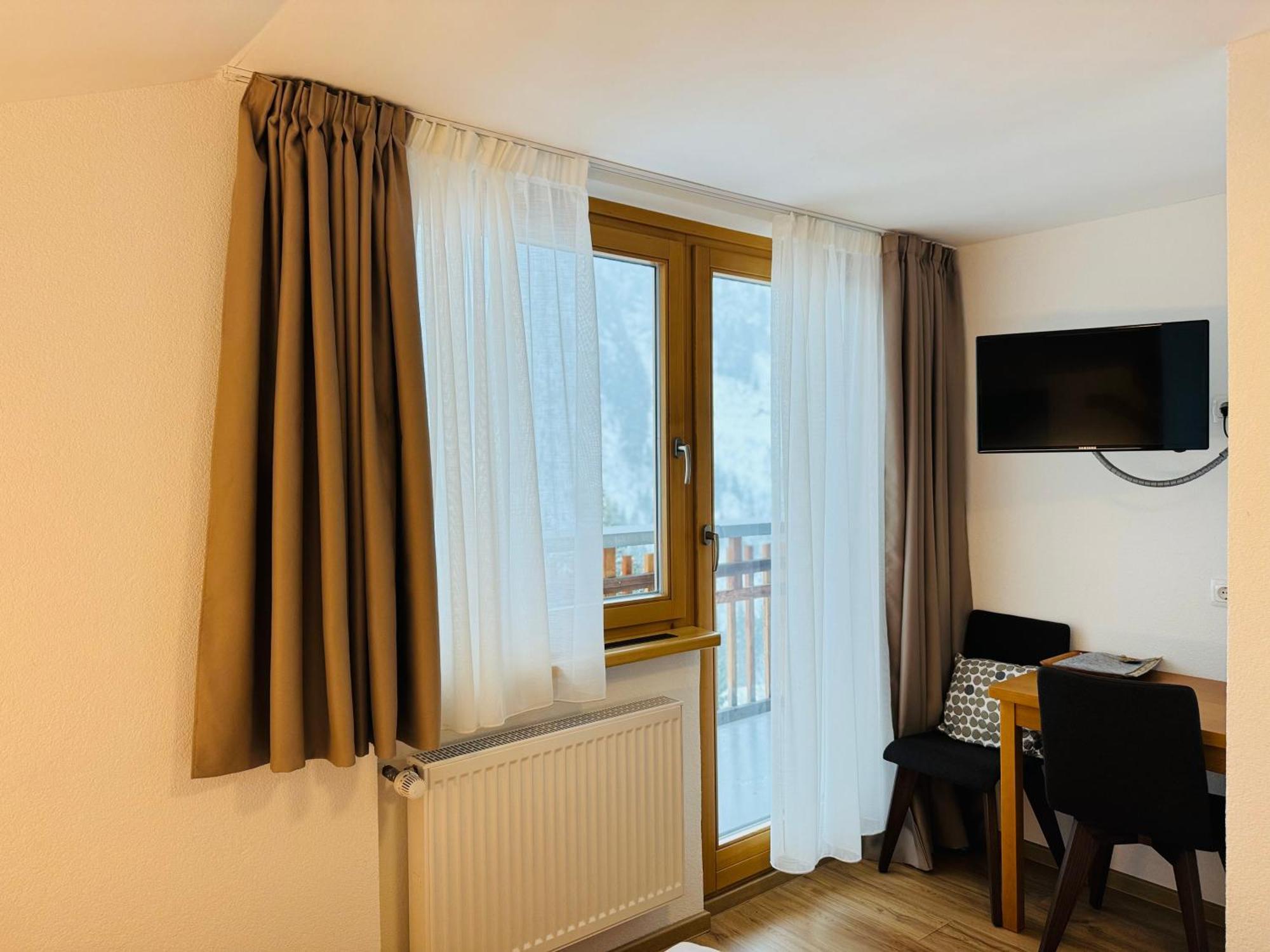Hotel Garni Enzian Damuels Ngoại thất bức ảnh