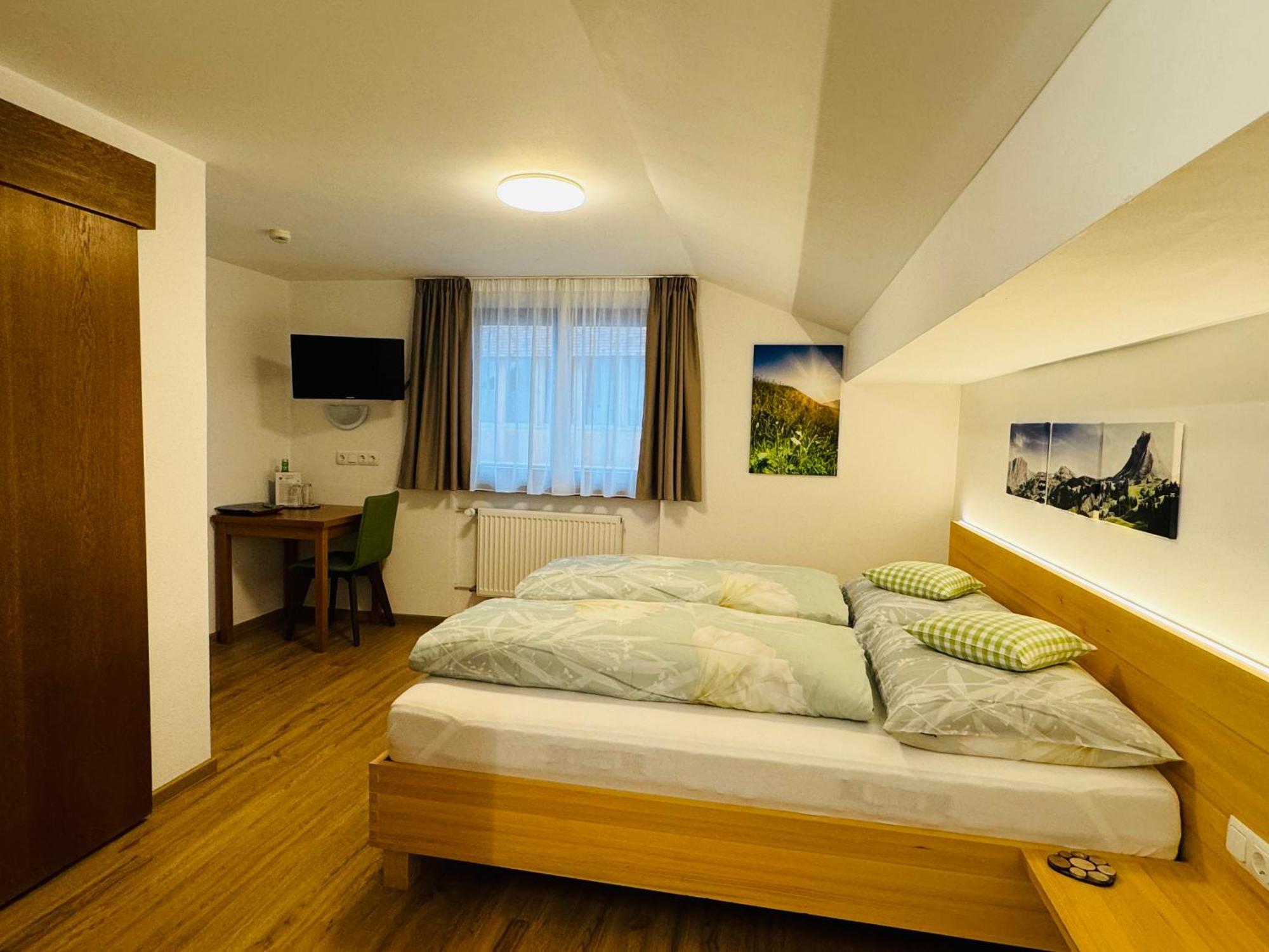 Hotel Garni Enzian Damuels Ngoại thất bức ảnh