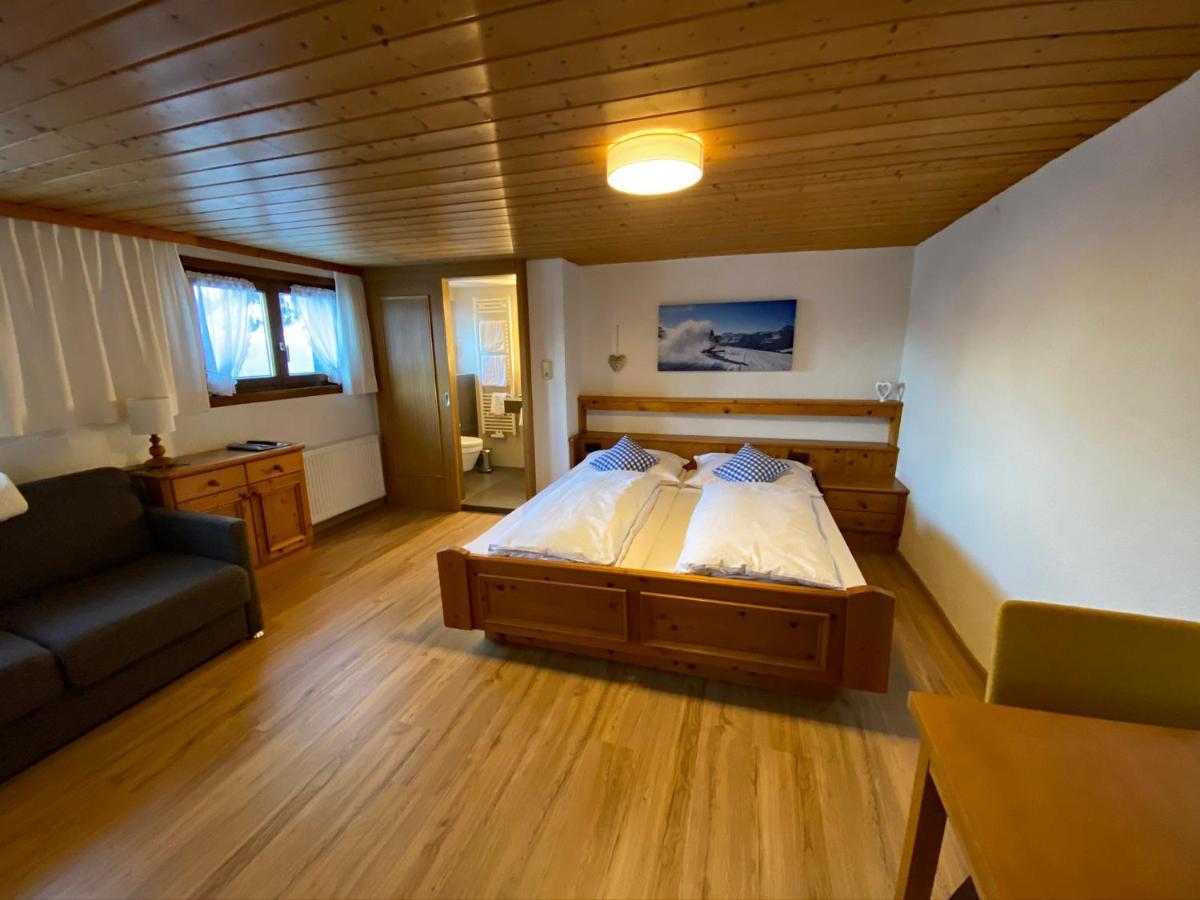 Hotel Garni Enzian Damuels Ngoại thất bức ảnh